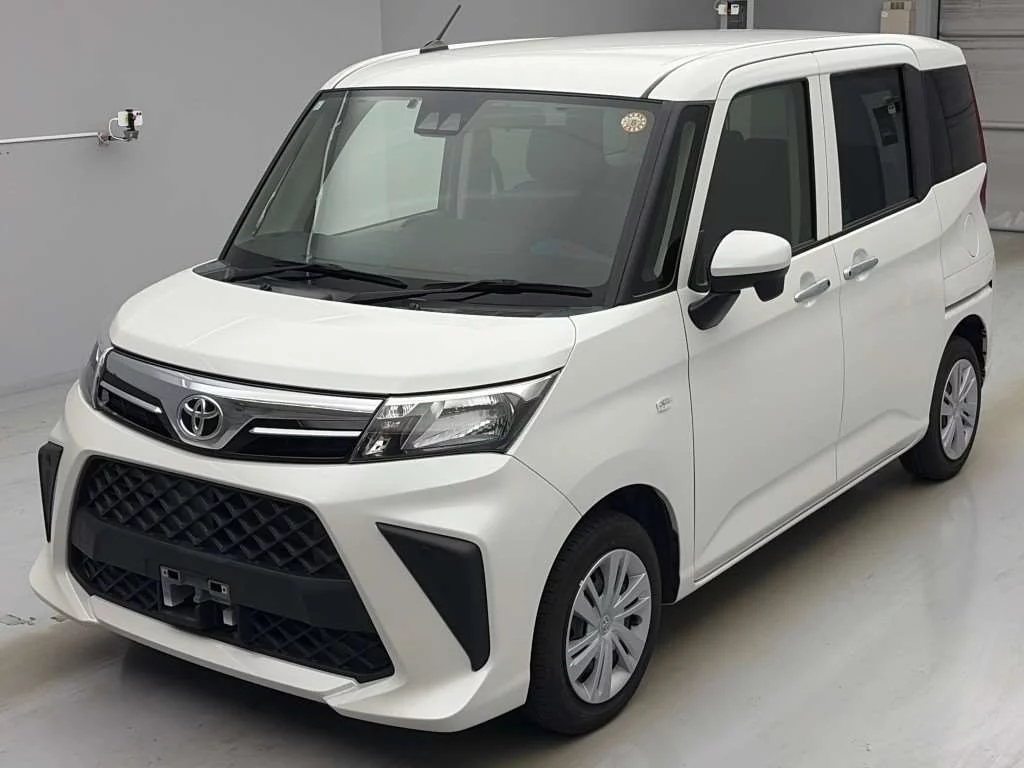 Toyota Roomy M900A 2023