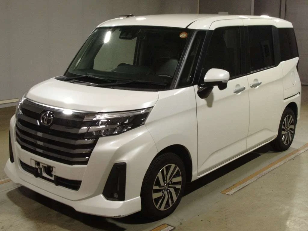 Toyota Roomy M900A 2023