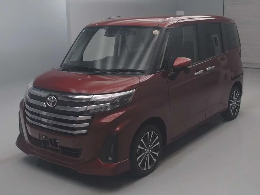 Toyota Roomy M900A 2023