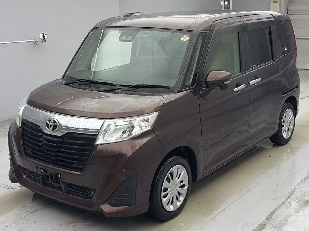 Toyota Roomy M900A 2019