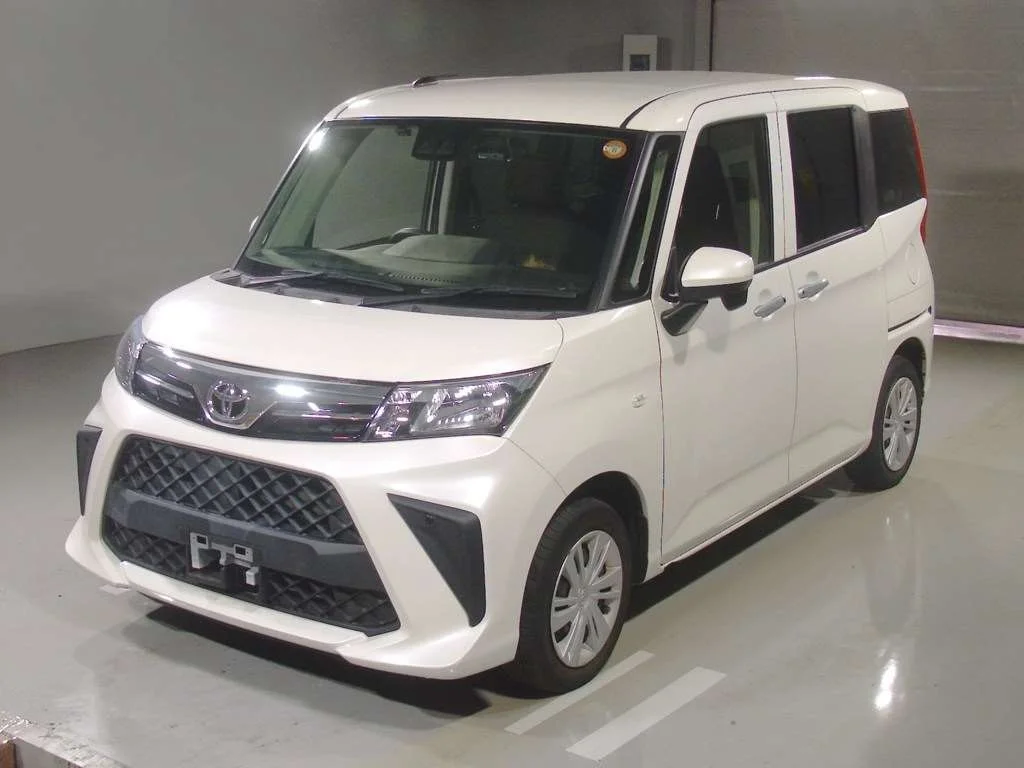 Toyota Roomy M900A 2021