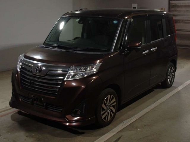 2104 Toyota Roomy M900A 2018 г. (TAA Chubu)