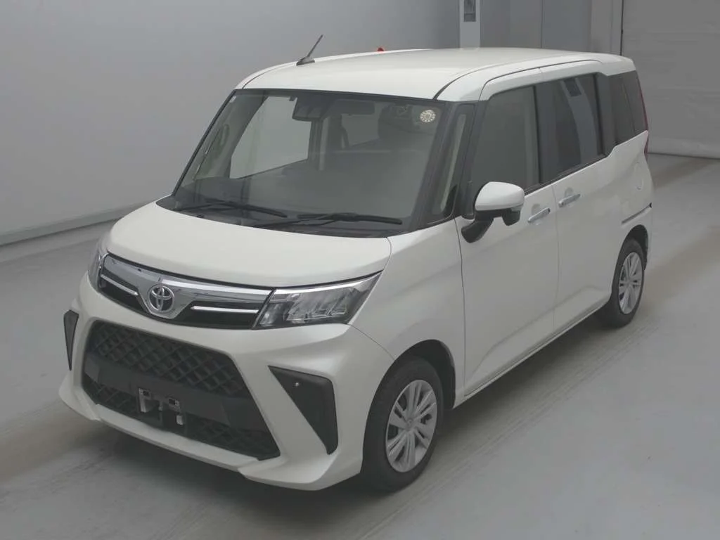 Toyota Roomy M900A 2023