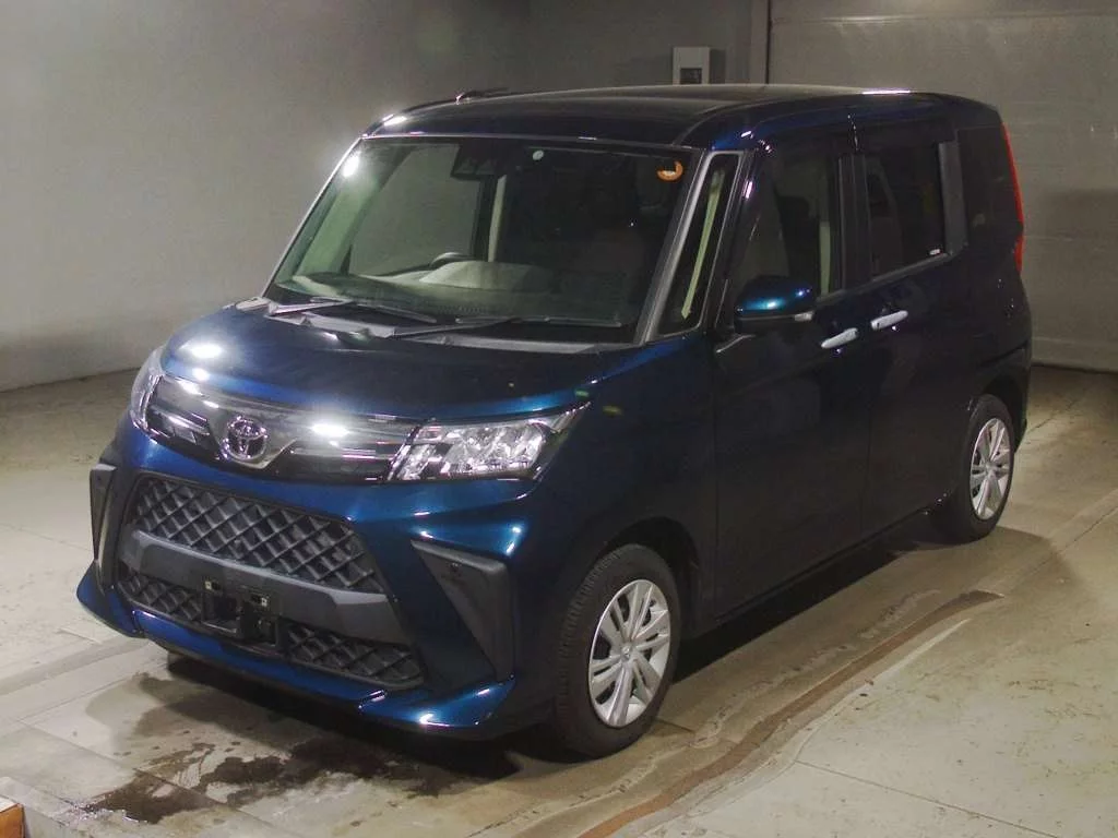 Toyota Roomy M900A 2021