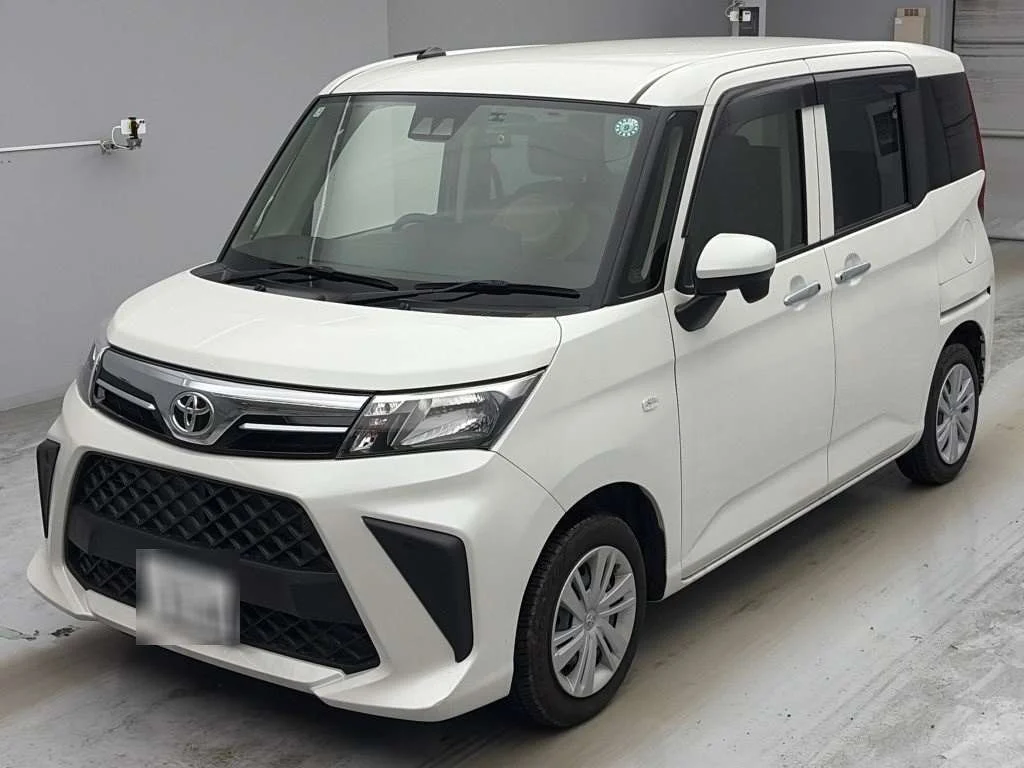 Toyota Roomy M900A 2025