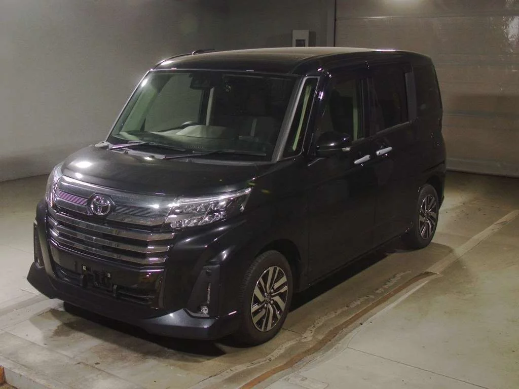 Toyota Roomy M900A 2023