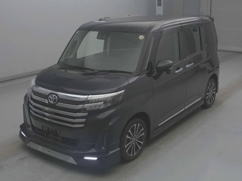 Toyota Roomy M900A 2023