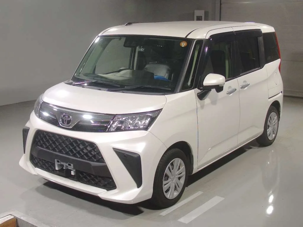 Toyota Roomy M900A 2023