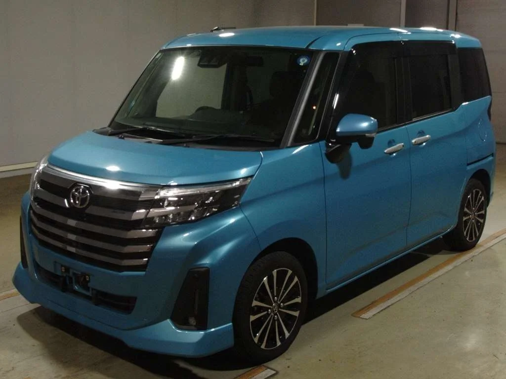 Toyota Roomy M900A 2024