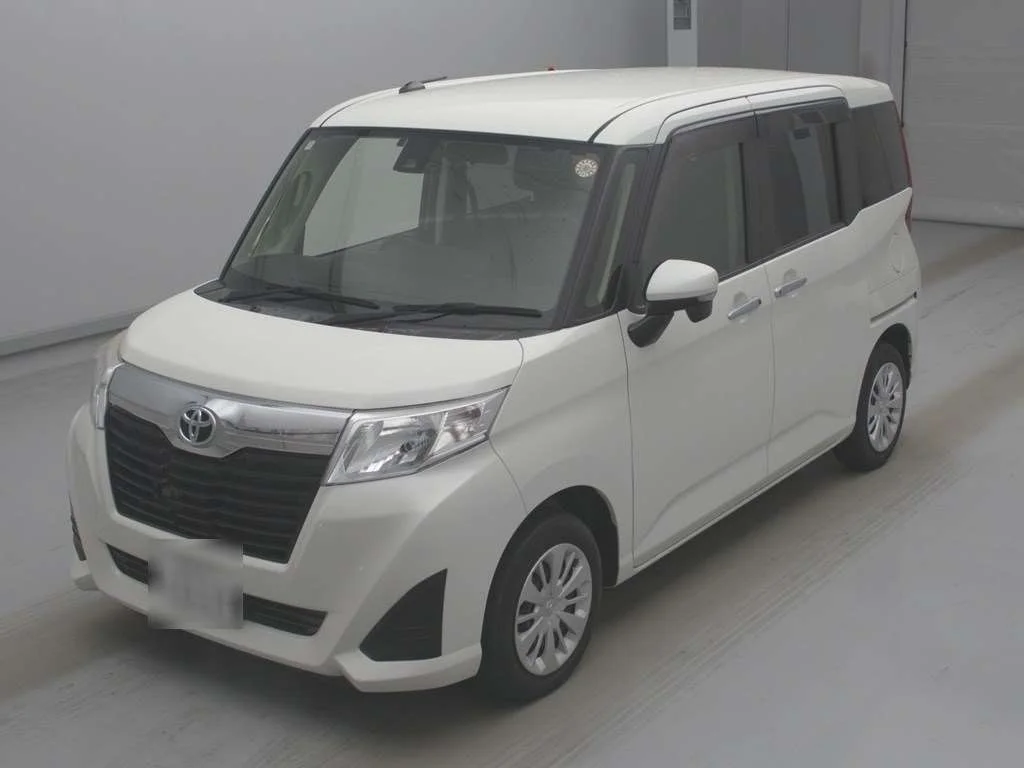 Toyota Roomy M900A 2018