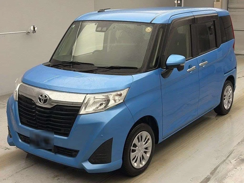 Toyota Roomy M900A 2019