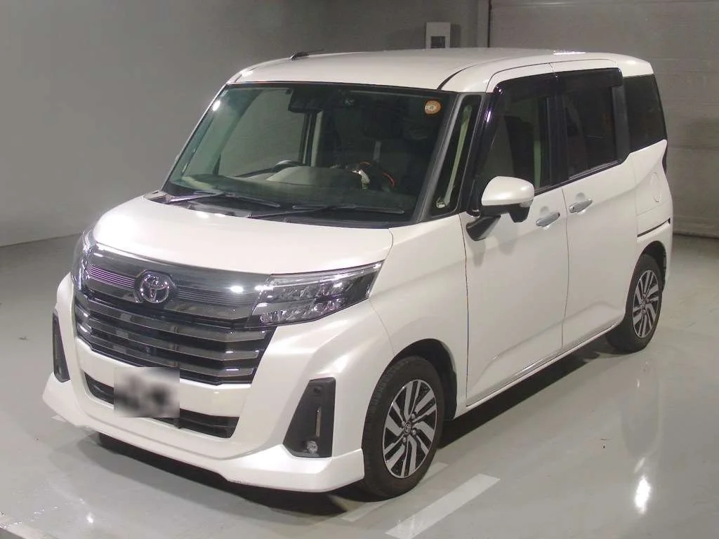 Toyota Roomy M900A 2024