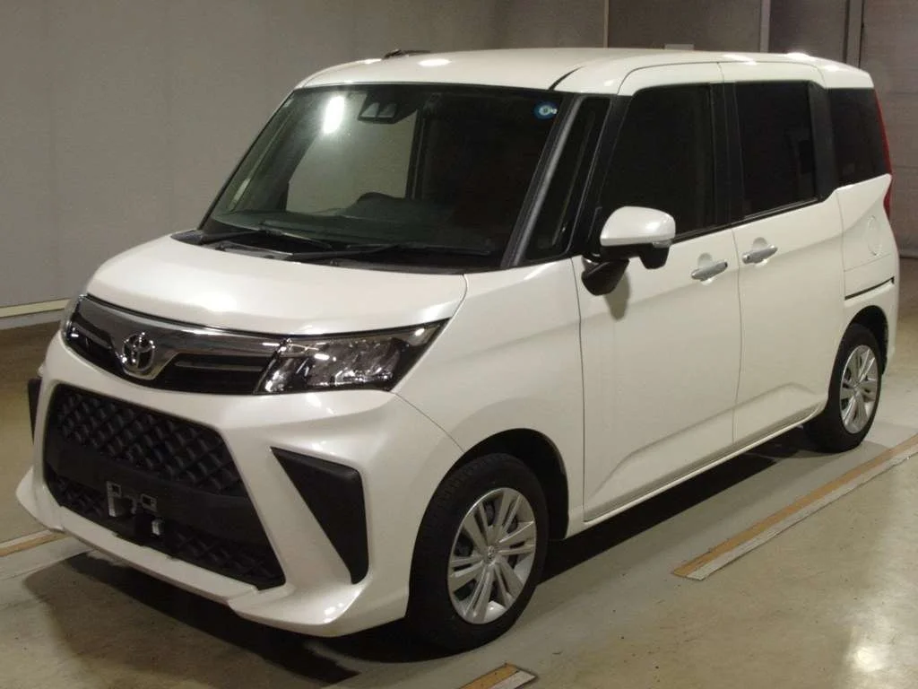Toyota Roomy M900A 2023