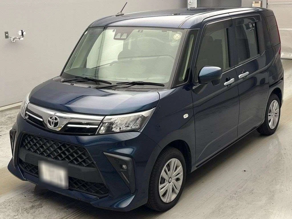 Toyota Roomy M900A 2022