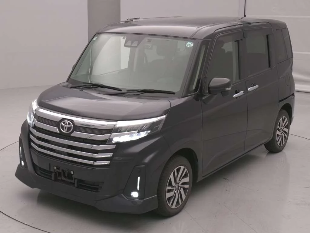 Toyota Roomy M900A 2023