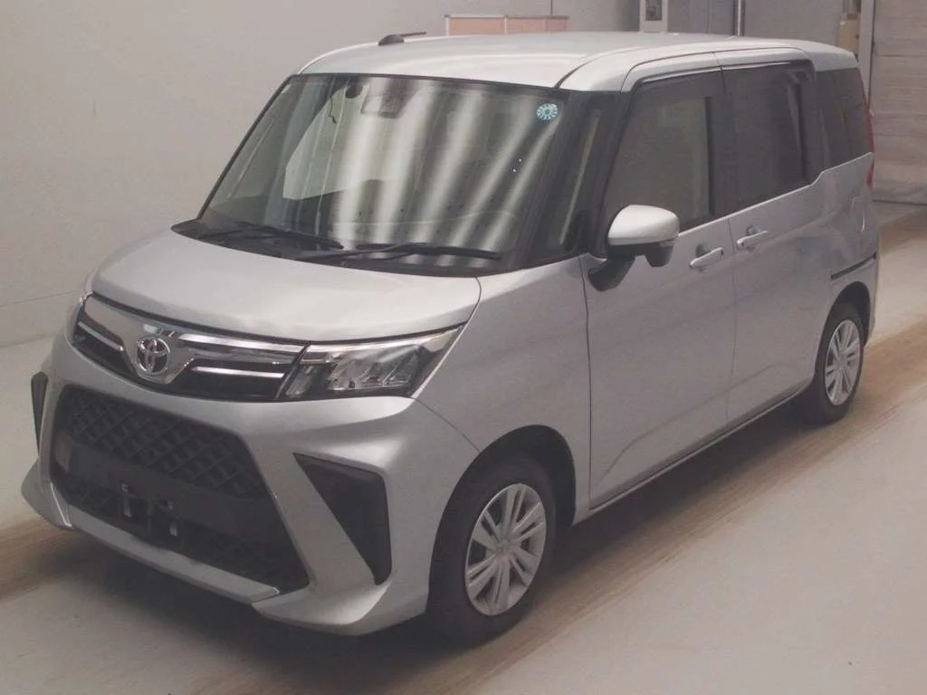 Toyota Roomy M900A 2026