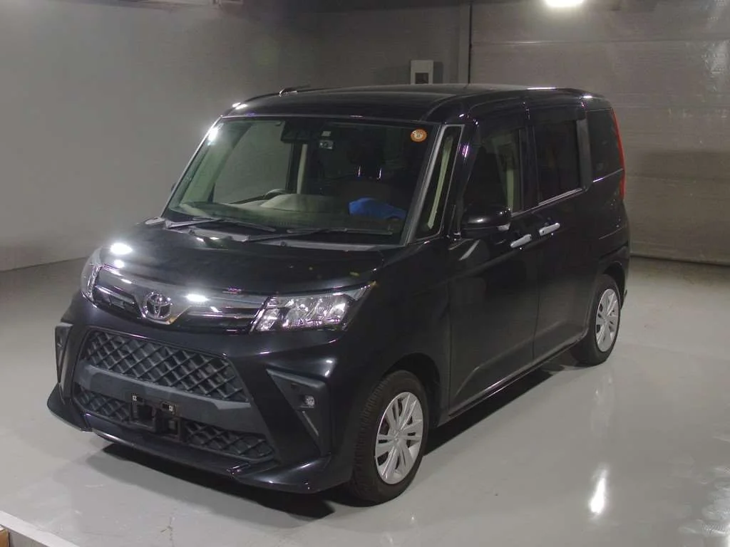 Toyota Roomy M900A 2021