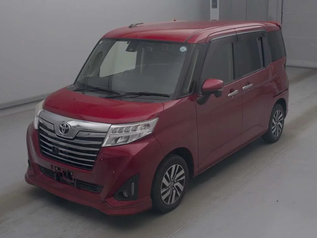 Toyota Roomy M900A 2018