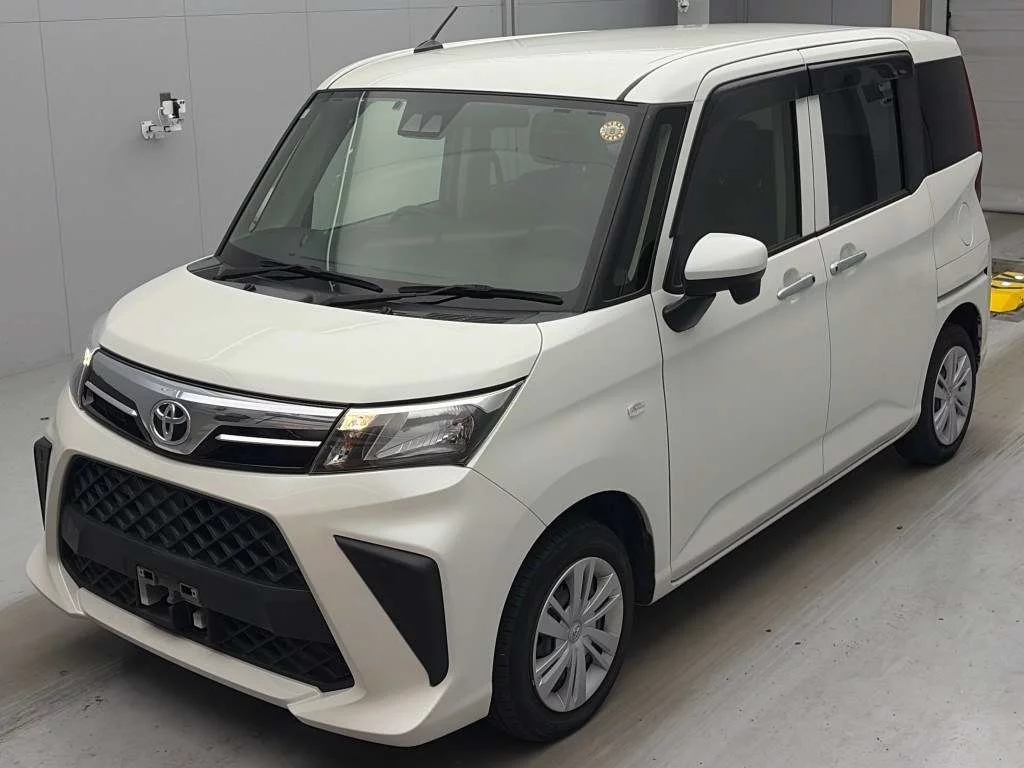Toyota Roomy M900A 2023