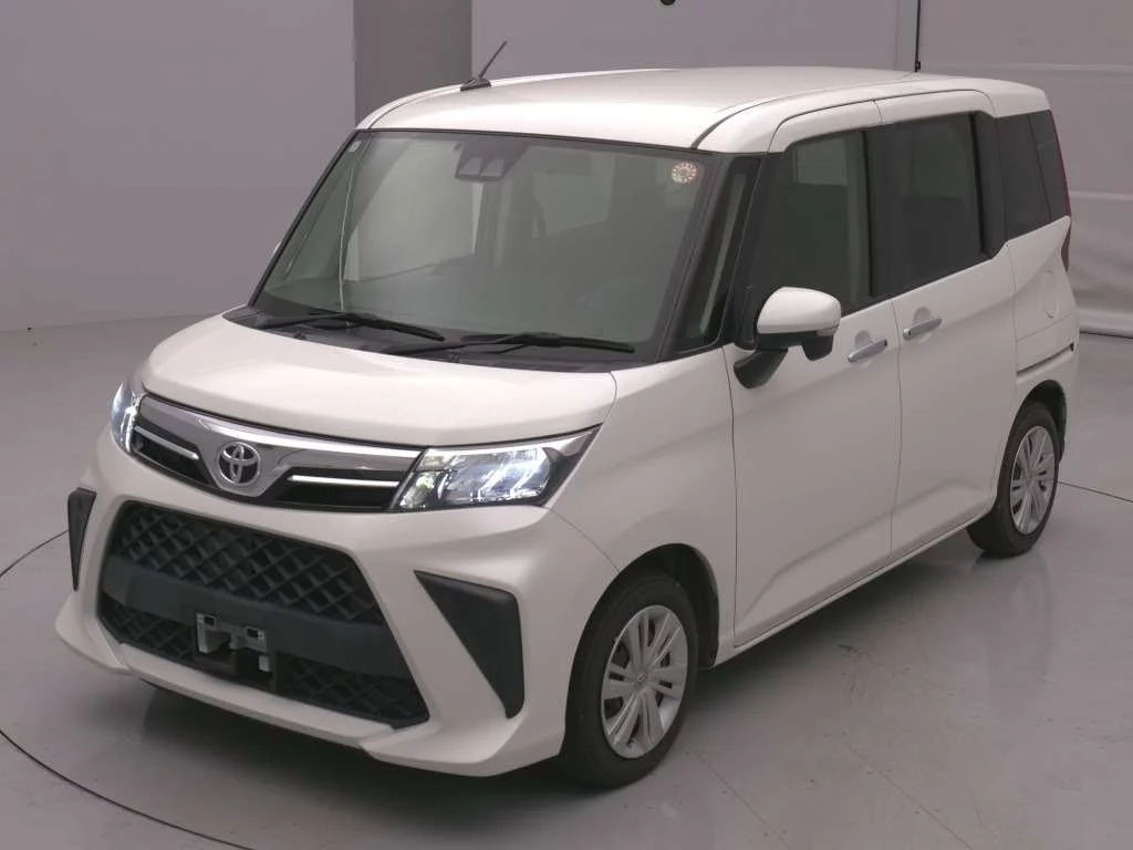 Toyota Roomy M900A 2021