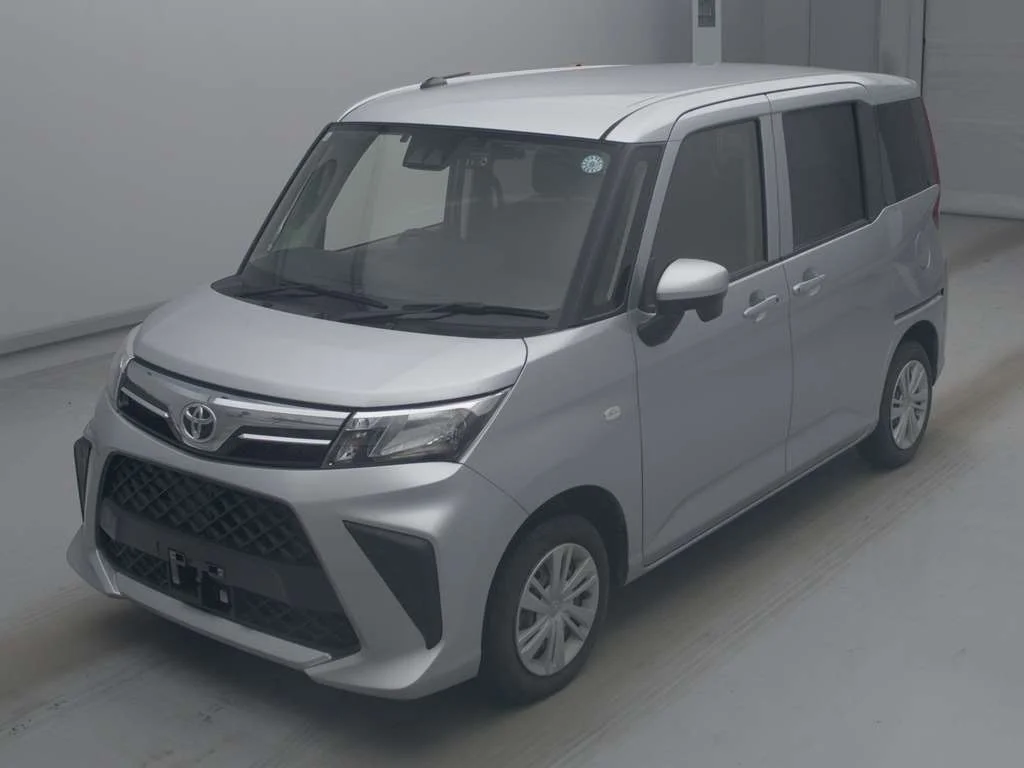Toyota Roomy M900A 2026