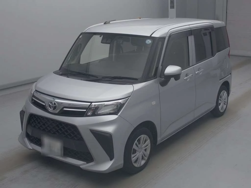 Toyota Roomy M900A 2023