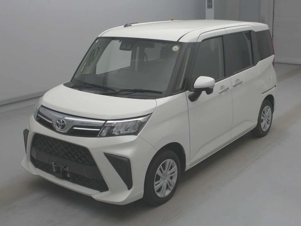 Toyota Roomy M900A 2023