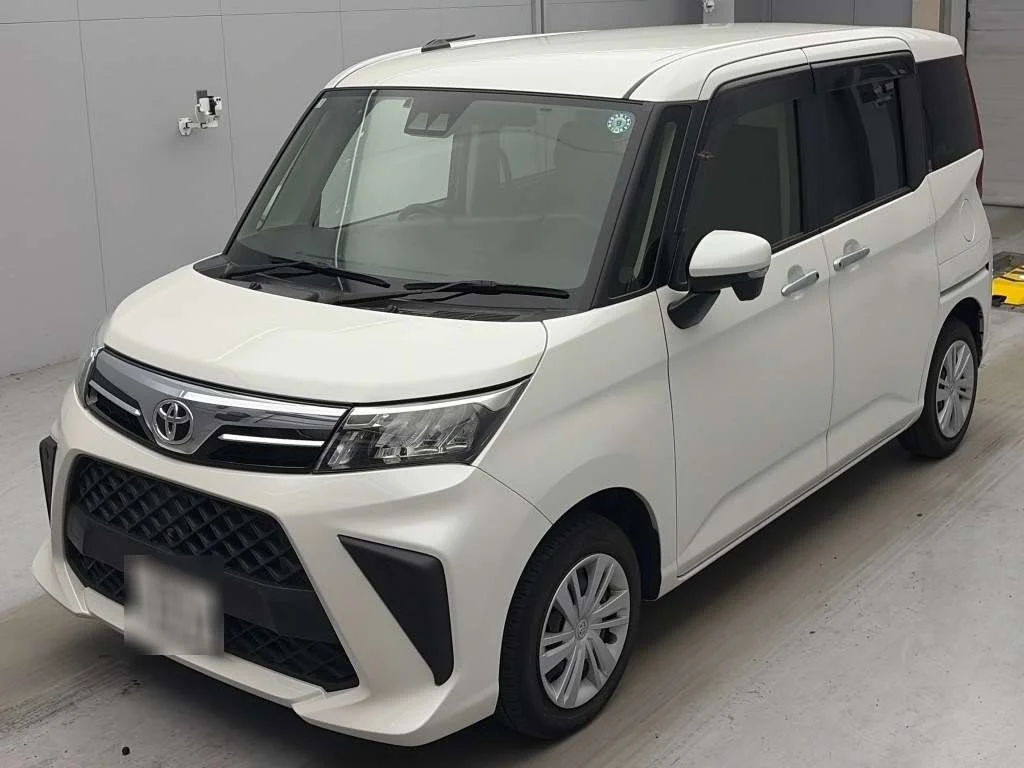 Toyota Roomy M900A 2023