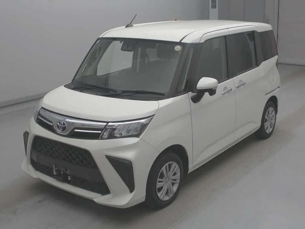 Toyota Roomy M900A 2023