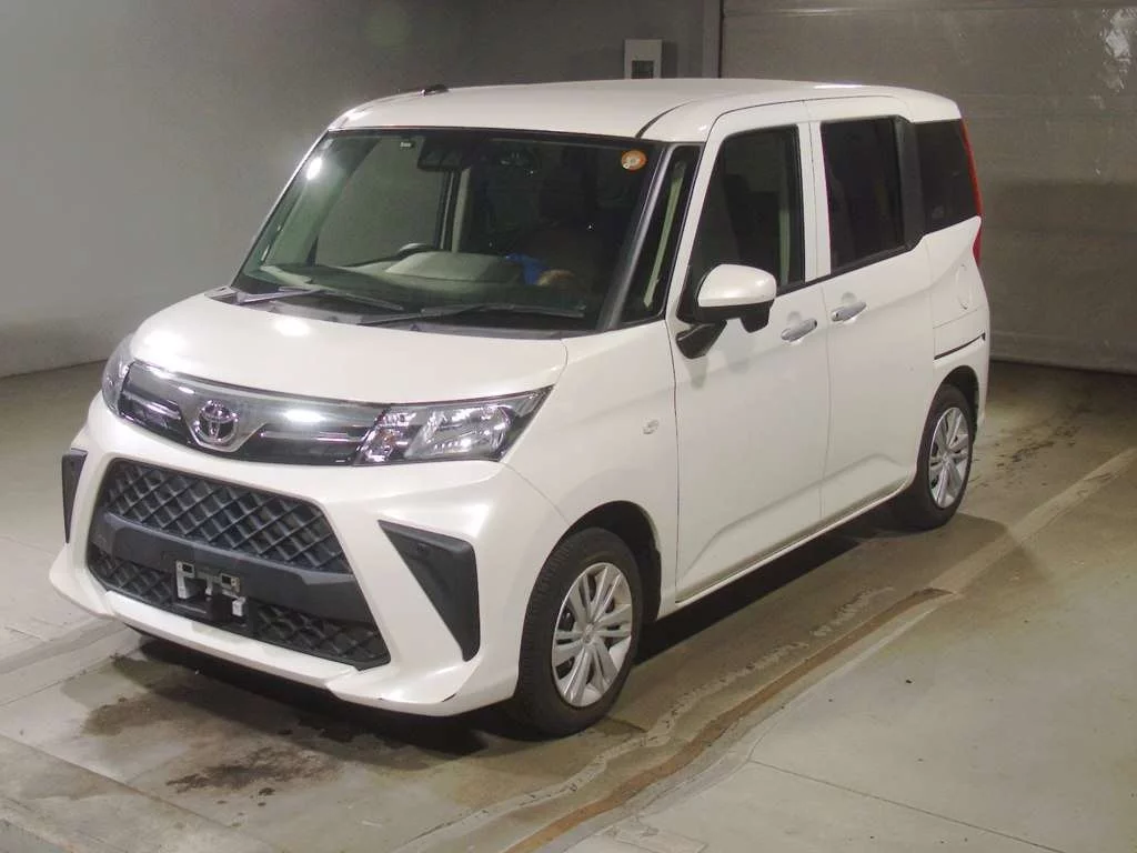 Toyota Roomy M900A 2021