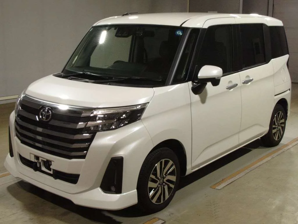 Toyota Roomy M900A 2026
