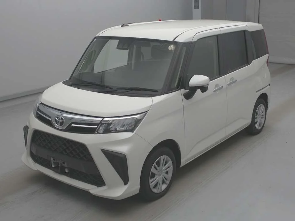 Toyota Roomy M900A 2023