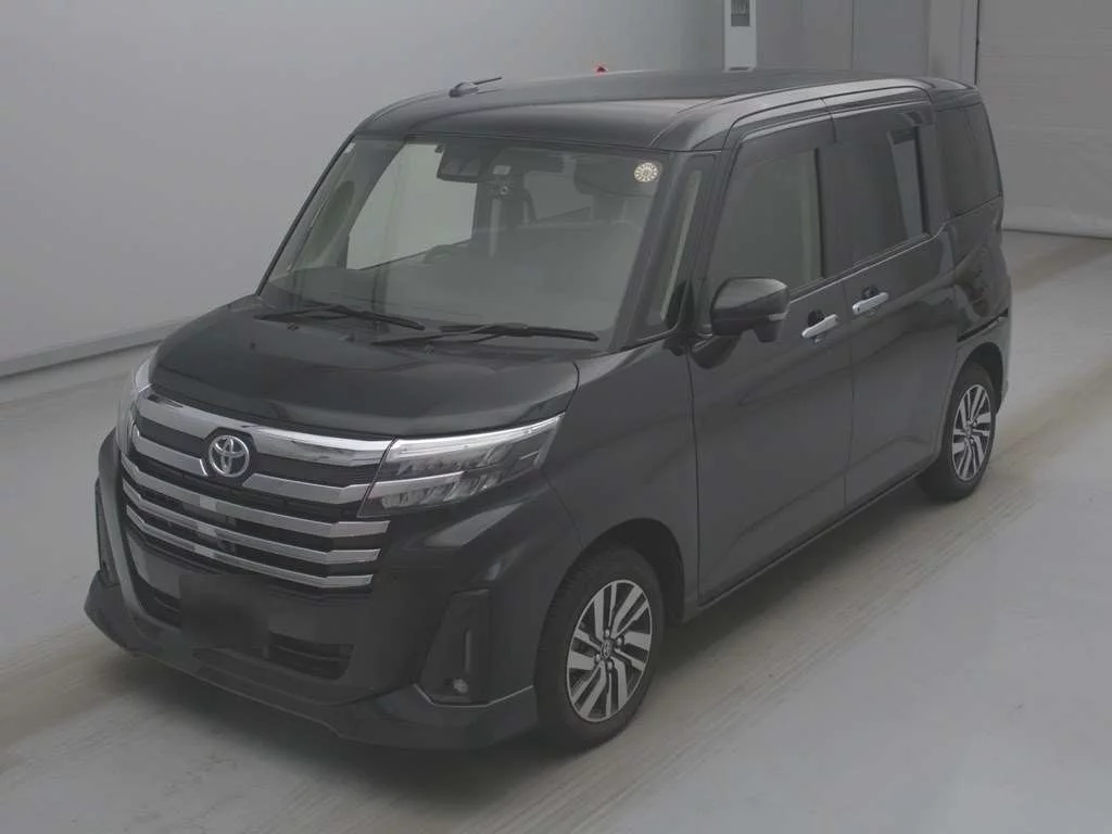 Toyota Roomy M900A 2025