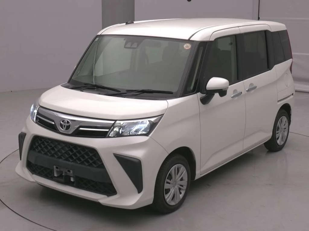 Toyota Roomy M900A 2021