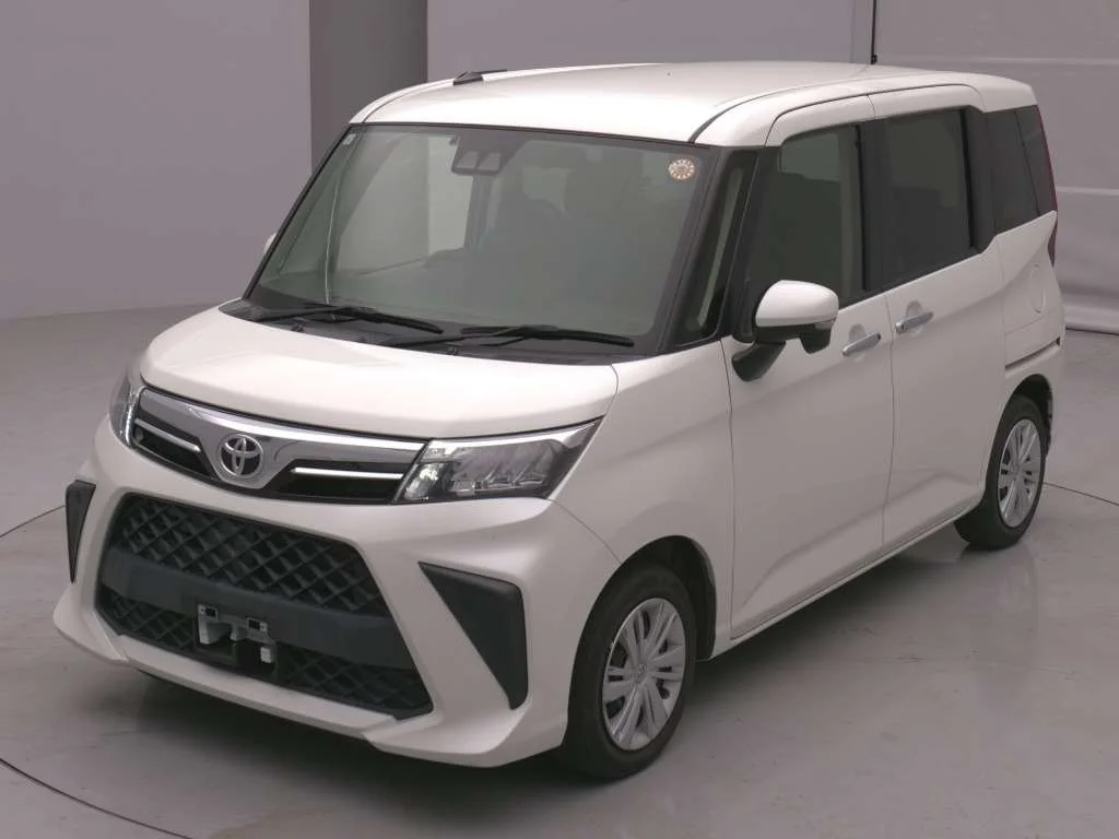 Toyota Roomy M900A 2021