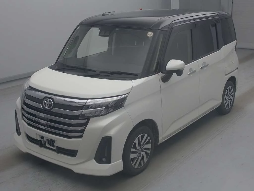 Toyota Roomy M900A 2023