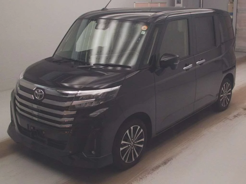 Toyota Roomy M900A 2023