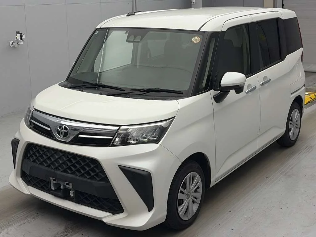Toyota Roomy M900A 2021