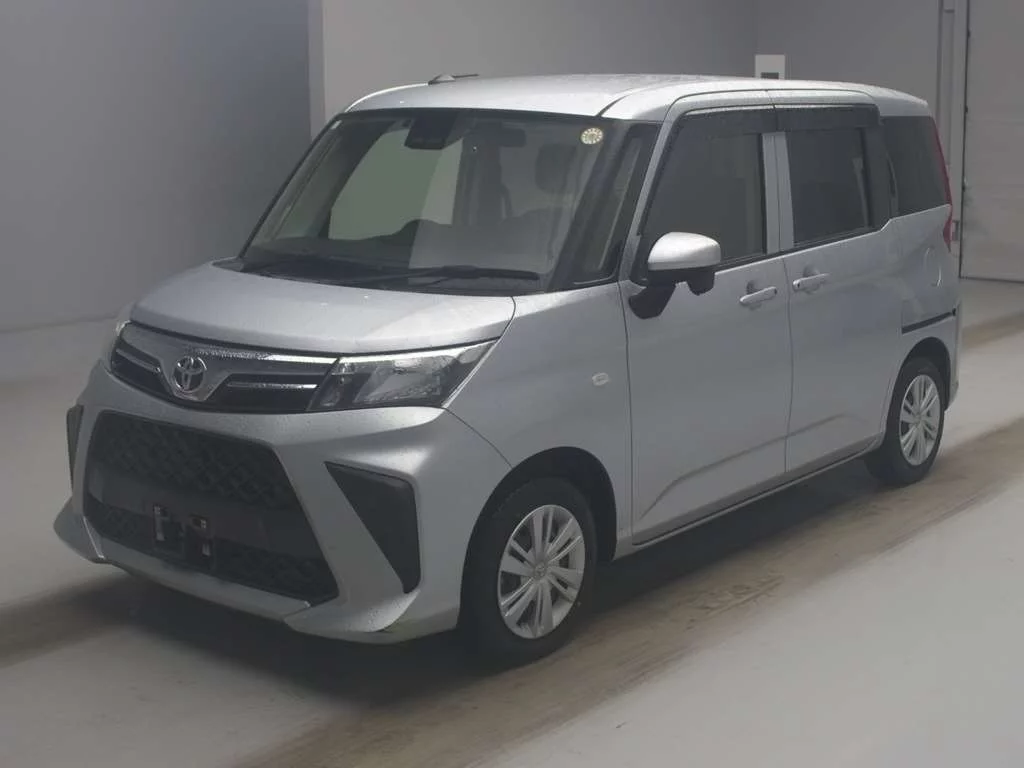 Toyota Roomy M900A 2023
