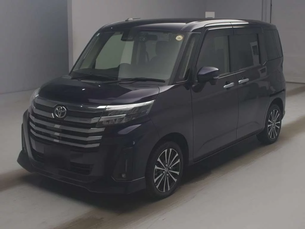 Toyota Roomy M900A 2021
