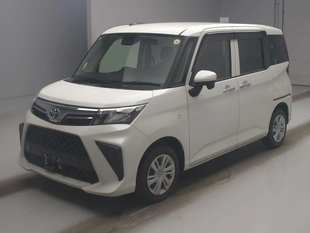 Toyota Roomy M900A 2021