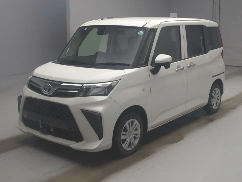 Toyota Roomy M900A 2023