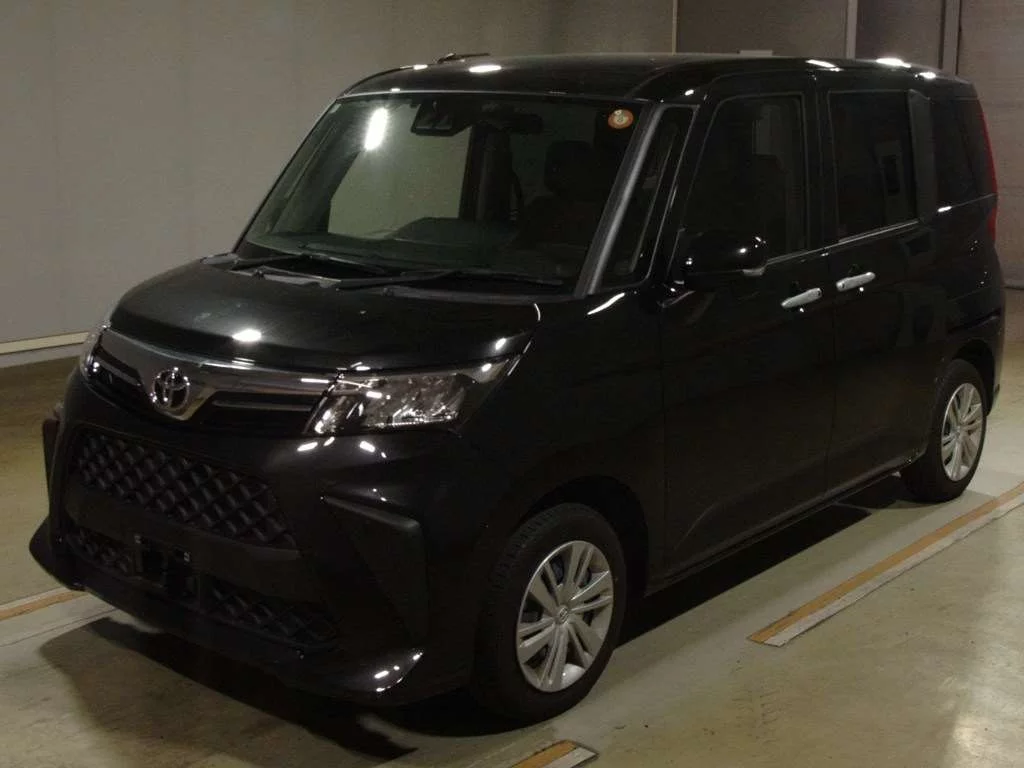 Toyota Roomy M900A 2024