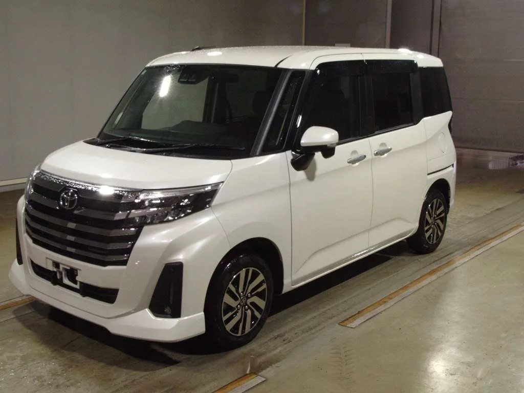 Toyota Roomy M900A 2026