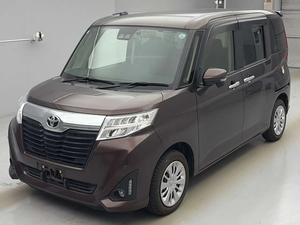 Toyota Roomy M900A 2020