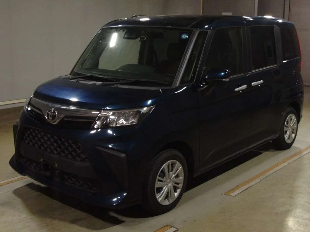 Toyota Roomy M900A 2023