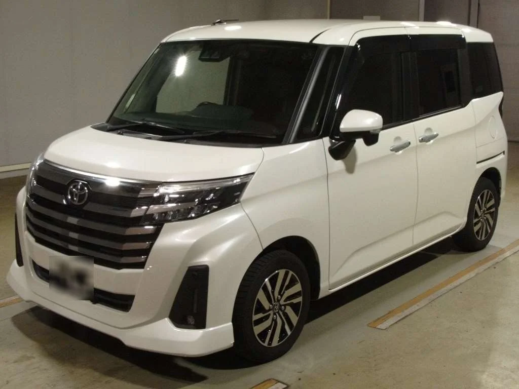 Toyota Roomy M900A 2021