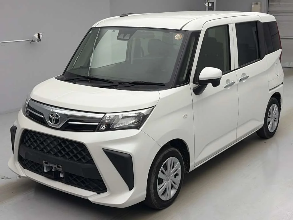 Toyota Roomy M900A 2022