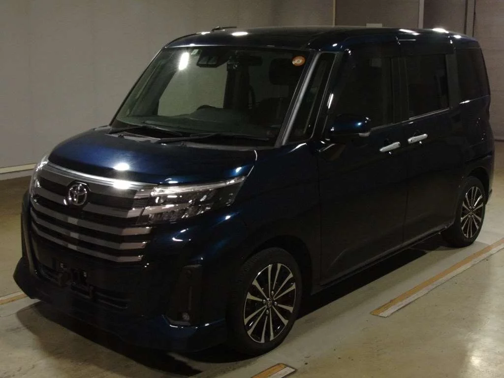 Toyota Roomy M900A 2023