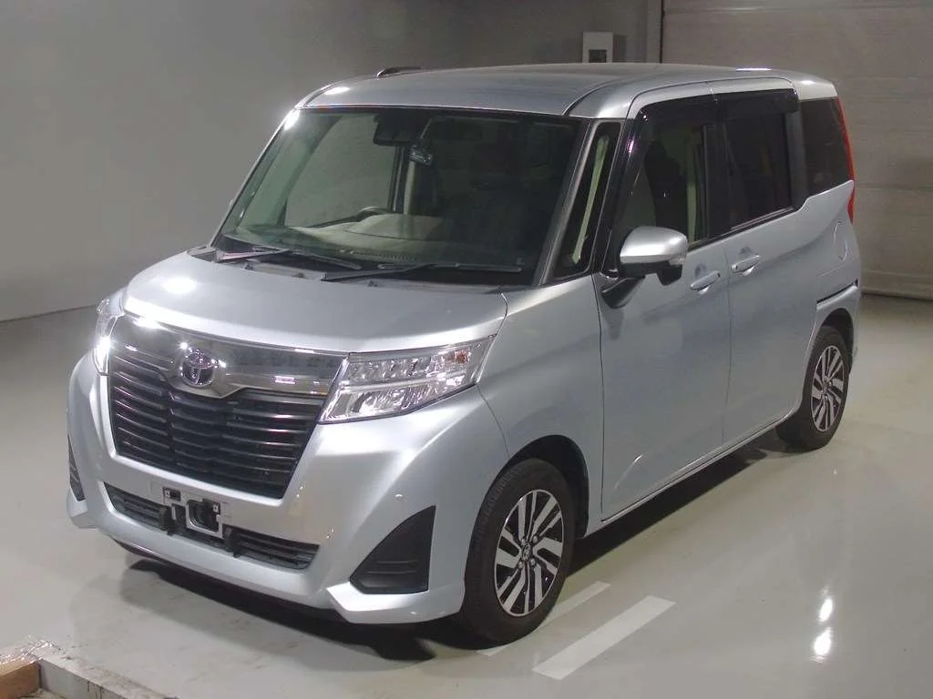 Toyota Roomy M900A 2020